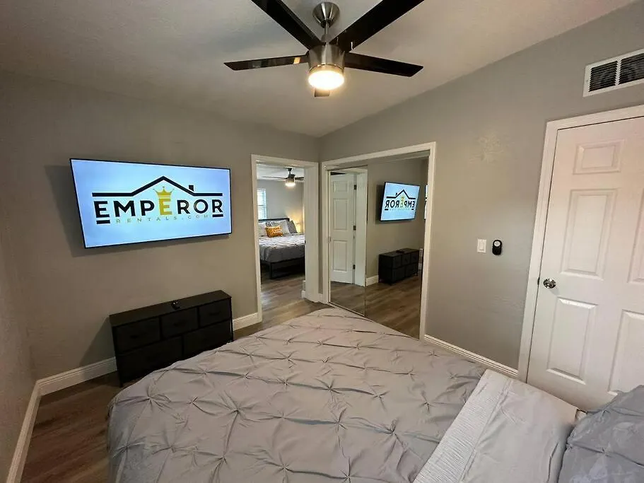 Casa de Férias Heated Pool Home * King Bed Tampa