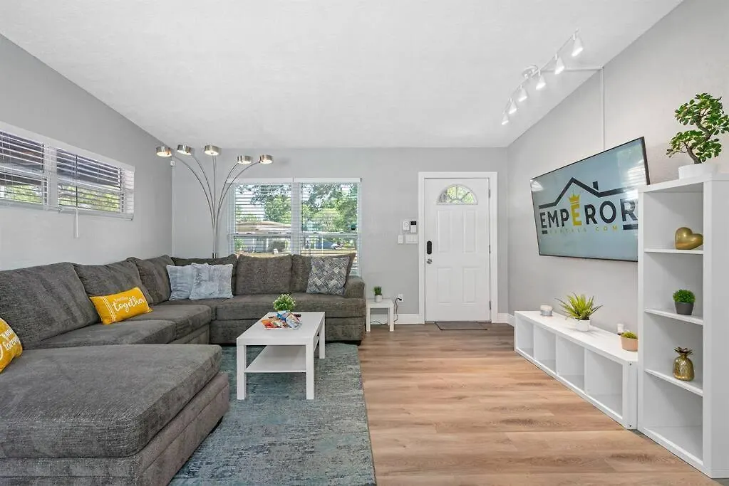 Tatil Evi Heated Pool Home * King Bed Tampa